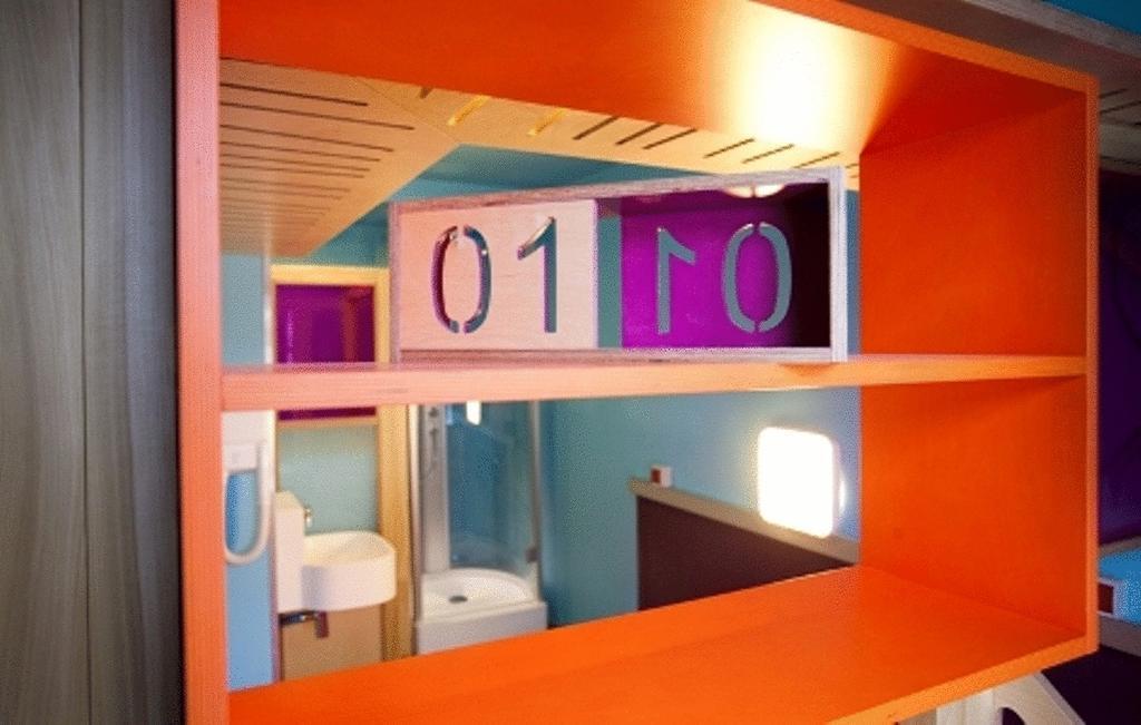 โฮเต็ล เอ็กซ์ควิซ บาย เอเลแกนเซีย Hotel ปารีส ภายนอก รูปภาพ