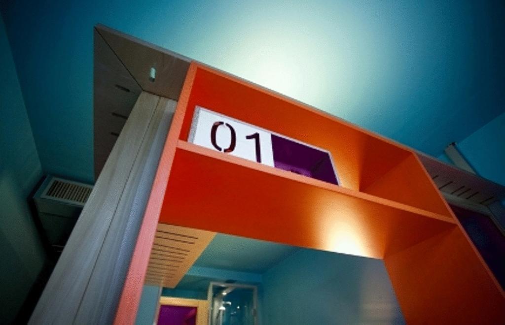 โฮเต็ล เอ็กซ์ควิซ บาย เอเลแกนเซีย Hotel ปารีส ภายนอก รูปภาพ
